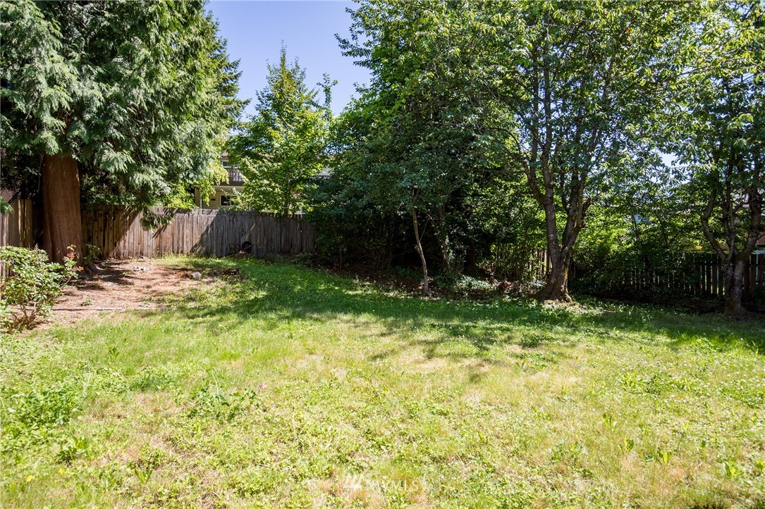 17411 Brook Boulevard Bothell, WA 98012 - Photo 22 of 25