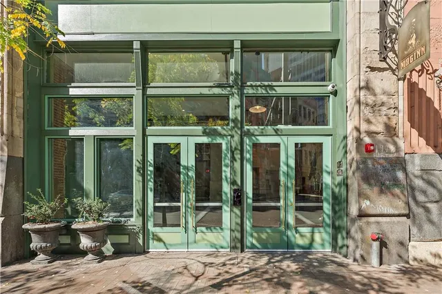 a house view with a outdoor space