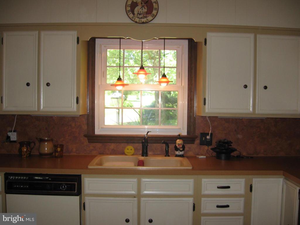 111 Speedwell Forge Road Lititz, PA 17543 - Photo 14 of 40