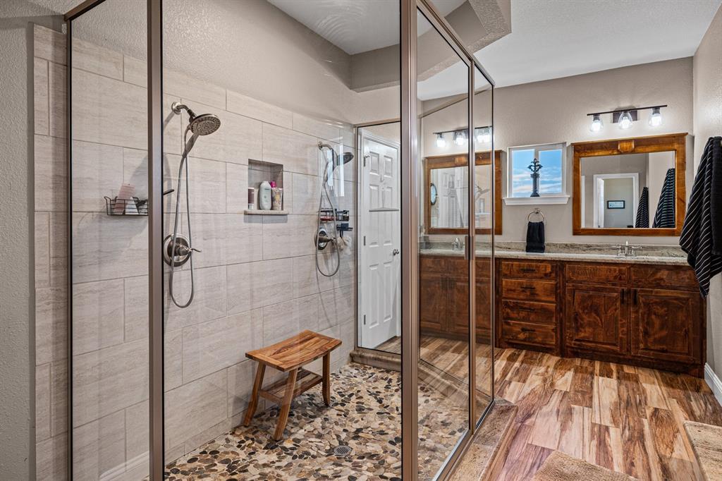 592 Old Agnes Road Weatherford, TX 76088 - Photo 23 of 37