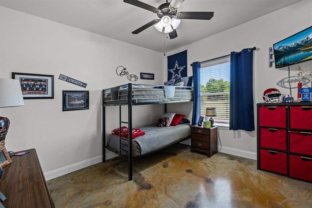 592 Old Agnes Road Weatherford, TX 76088 - Photo 29 of 37