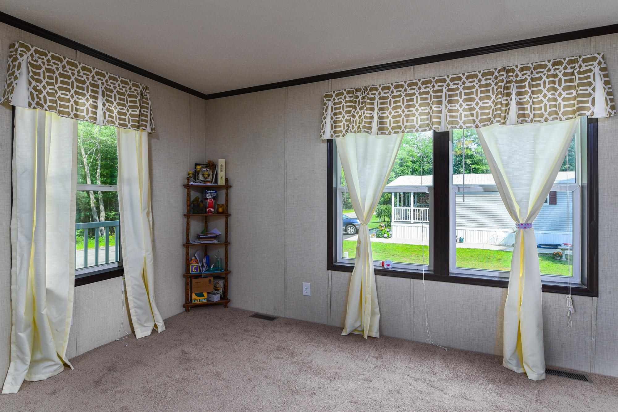 84 Cormier Drive Rochester, NH 03867 - Photo 8 of 27