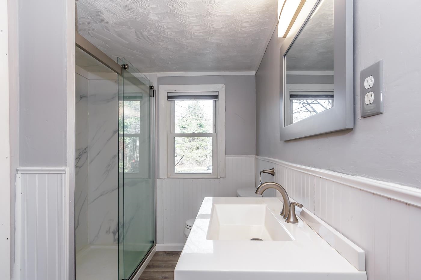 109 Brookdale Road Salem, NH 03079 - Photo 17 of 35 Gallery Image 17