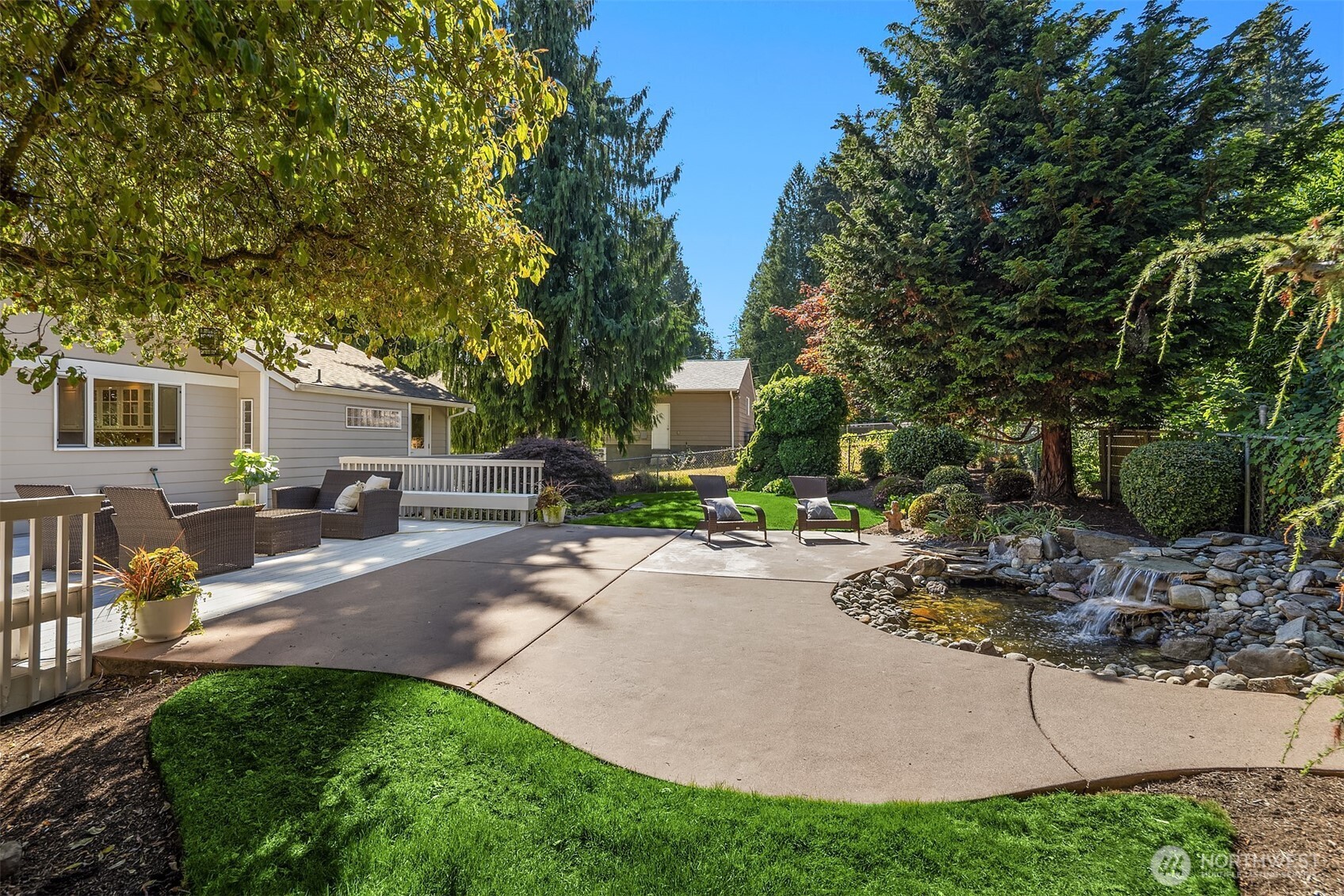 10710 Northeast 190th Street Bothell, WA 98011 - Photo 34 of 37