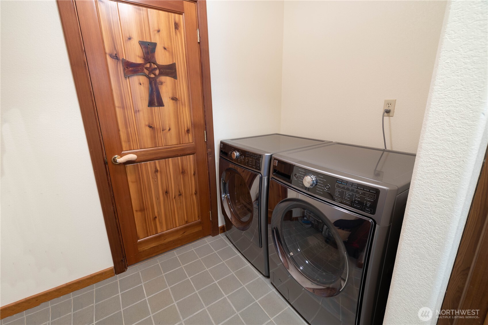 6 Orchard Loop South Tonasket, WA 98855 - Photo 8 of 22