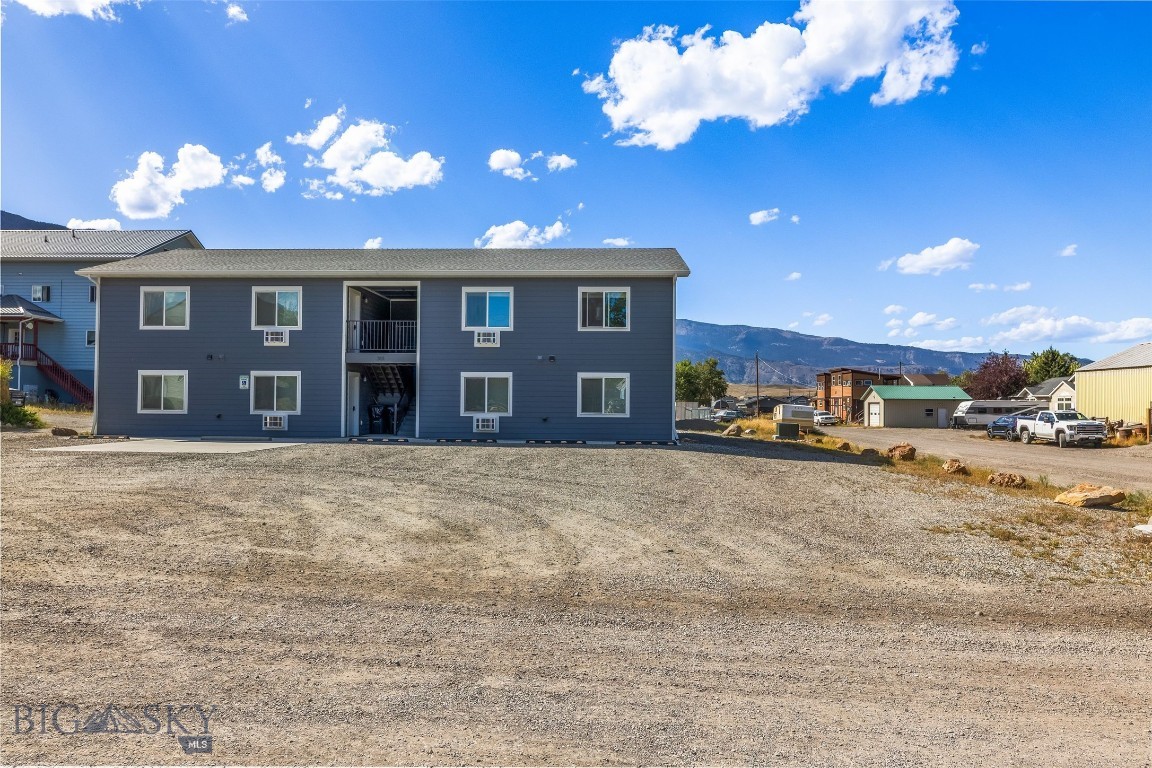 301 Spring Street Gardiner, MT 59030 - Photo 31 of 44 Gallery Image 31