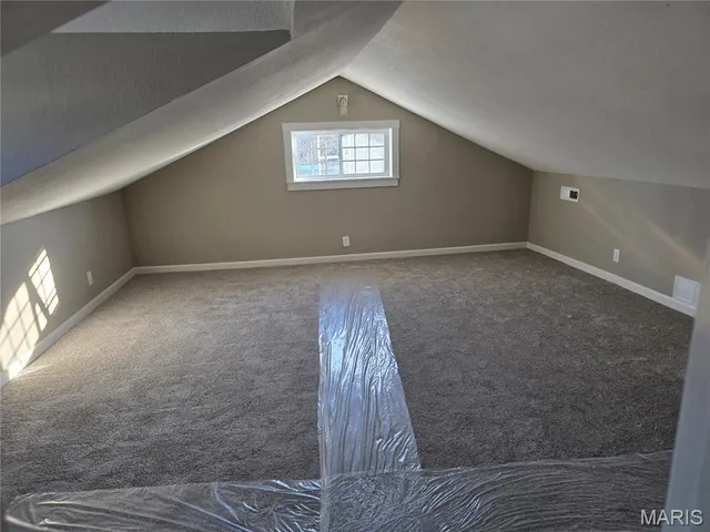 $450,000 | 93 Dry Hollow Road, Camdenton, MO 65020