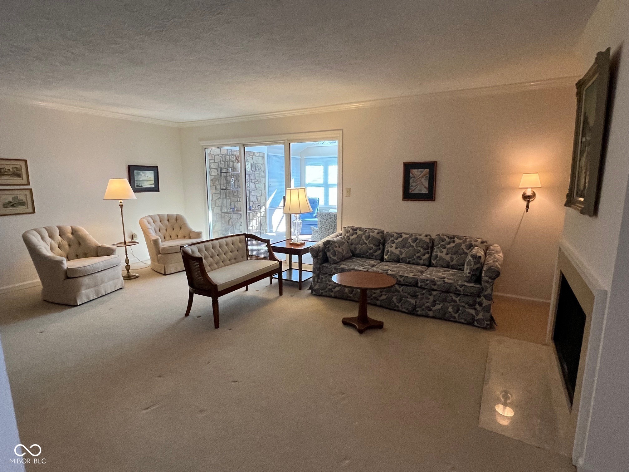 7433 Longleat Road Indianapolis, IN 46240 - Photo 4 of 32 Gallery Image 4