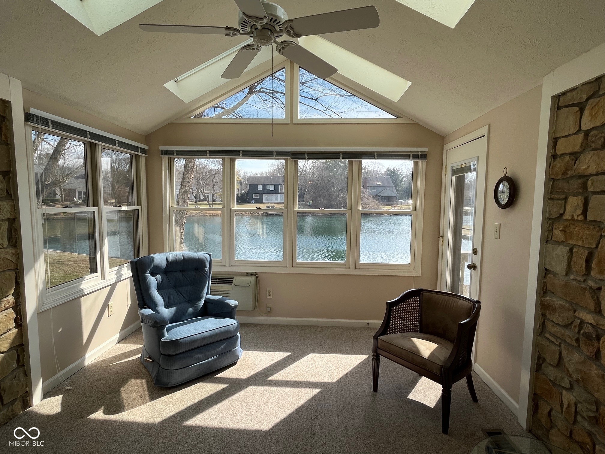 7433 Longleat Road Indianapolis, IN 46240 - Photo 6 of 32 Gallery Image 6