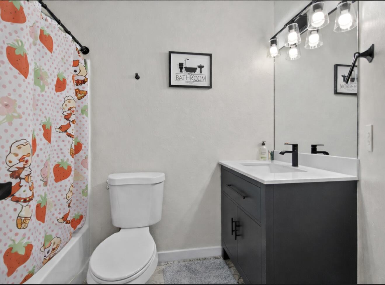 2550 East 610 North, Unit 2 St. George, UT 84790 - Photo 20 of 25 Bathroom 1 Unit A