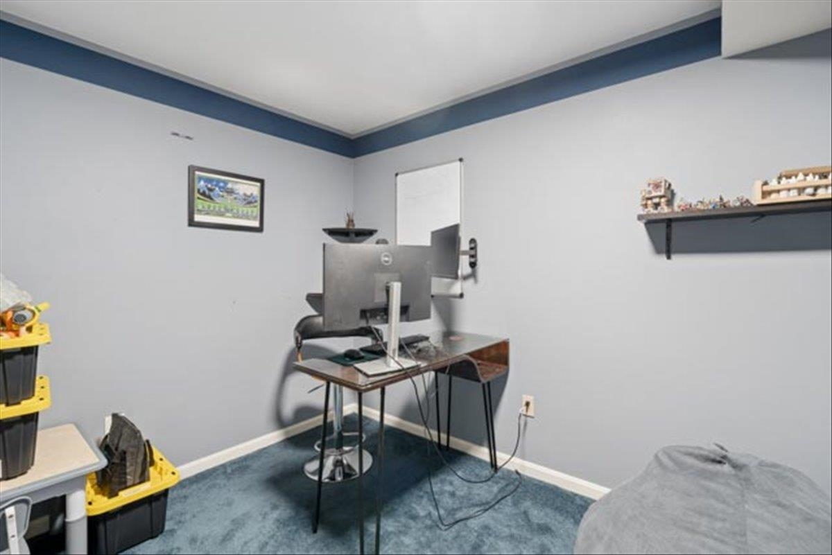 65 Victoria Street, Unit 43 Manchester, NH 03104 - Photo 35 of 52