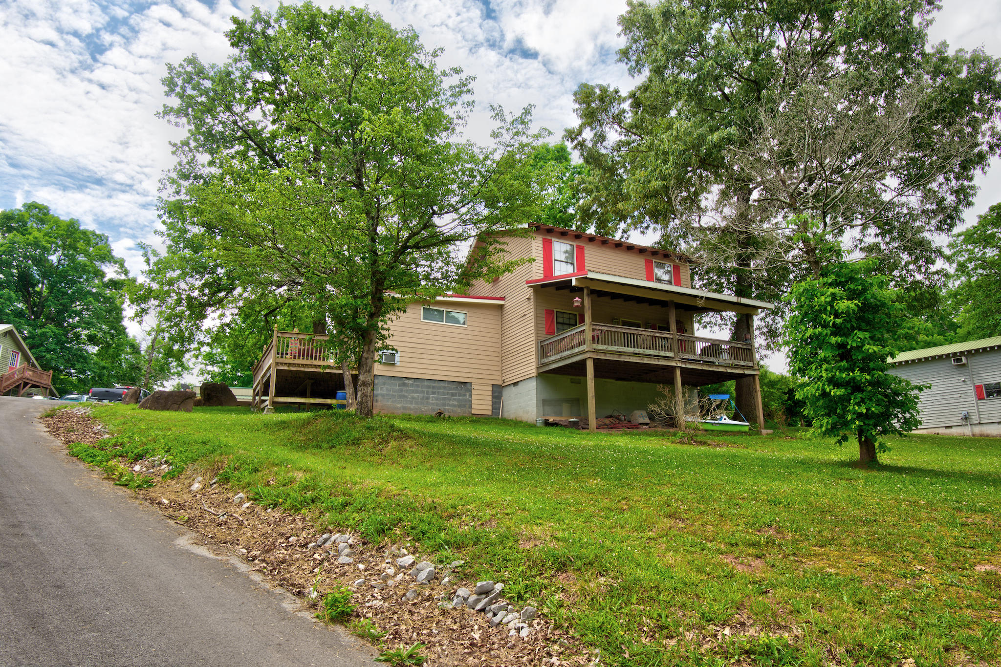 562 Lakeview Drive Rising Fawn, GA 30738 - Photo 10 of 31 562 Lakeview Dr 14
