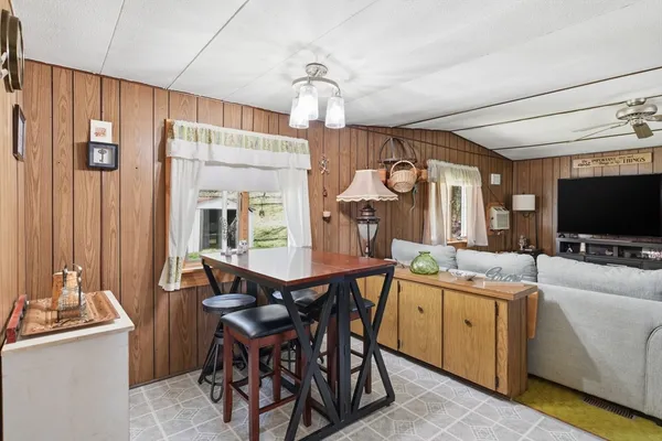 $475,000 | 61 Beech Street, Palmer, MA 01069