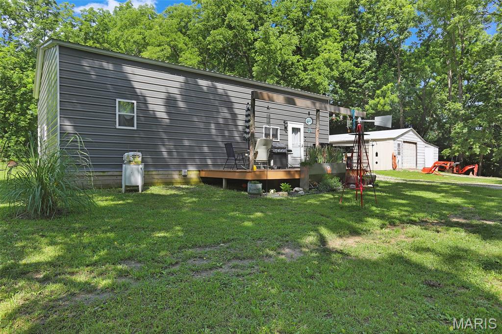 613 22nd Street Hillsboro, IL 62049 - Photo 21 of 36