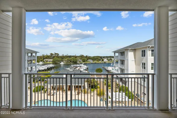 $720,000 | 150 Lands End Road, Unit A33, Morehead City, NC 28557