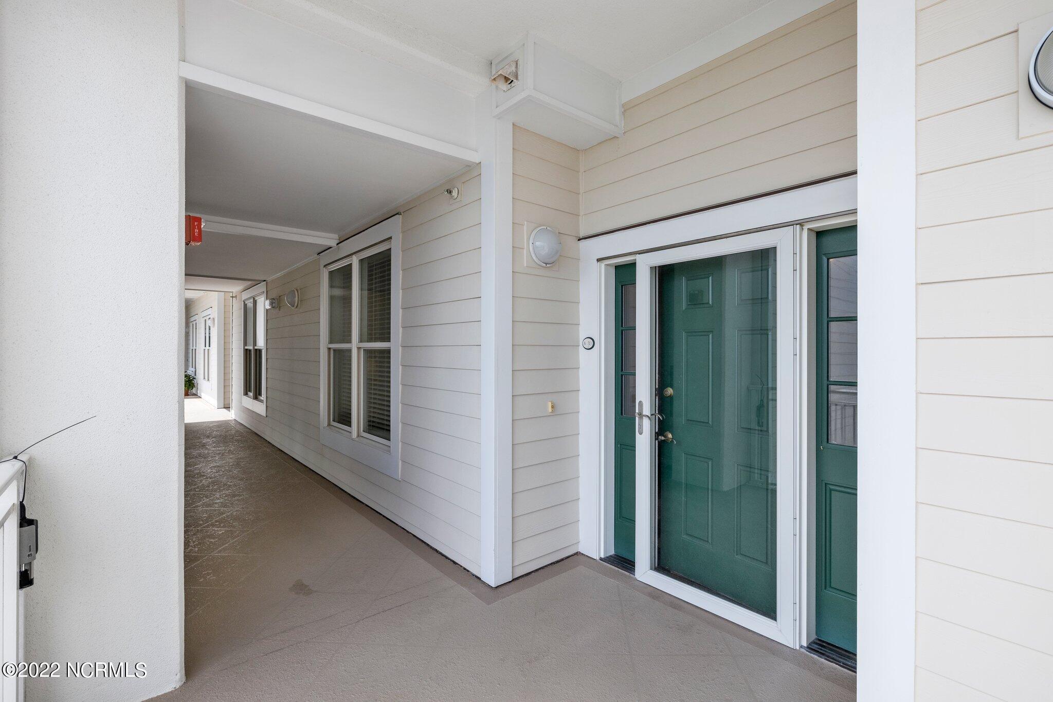 150 Lands End Road, Unit A33 Morehead City, NC 28557 - Photo 23 of 59 26-web-or-mls-_S3A8607