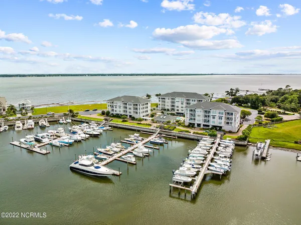 $720,000 | 150 Lands End Road, Unit A33, Morehead City, NC 28557