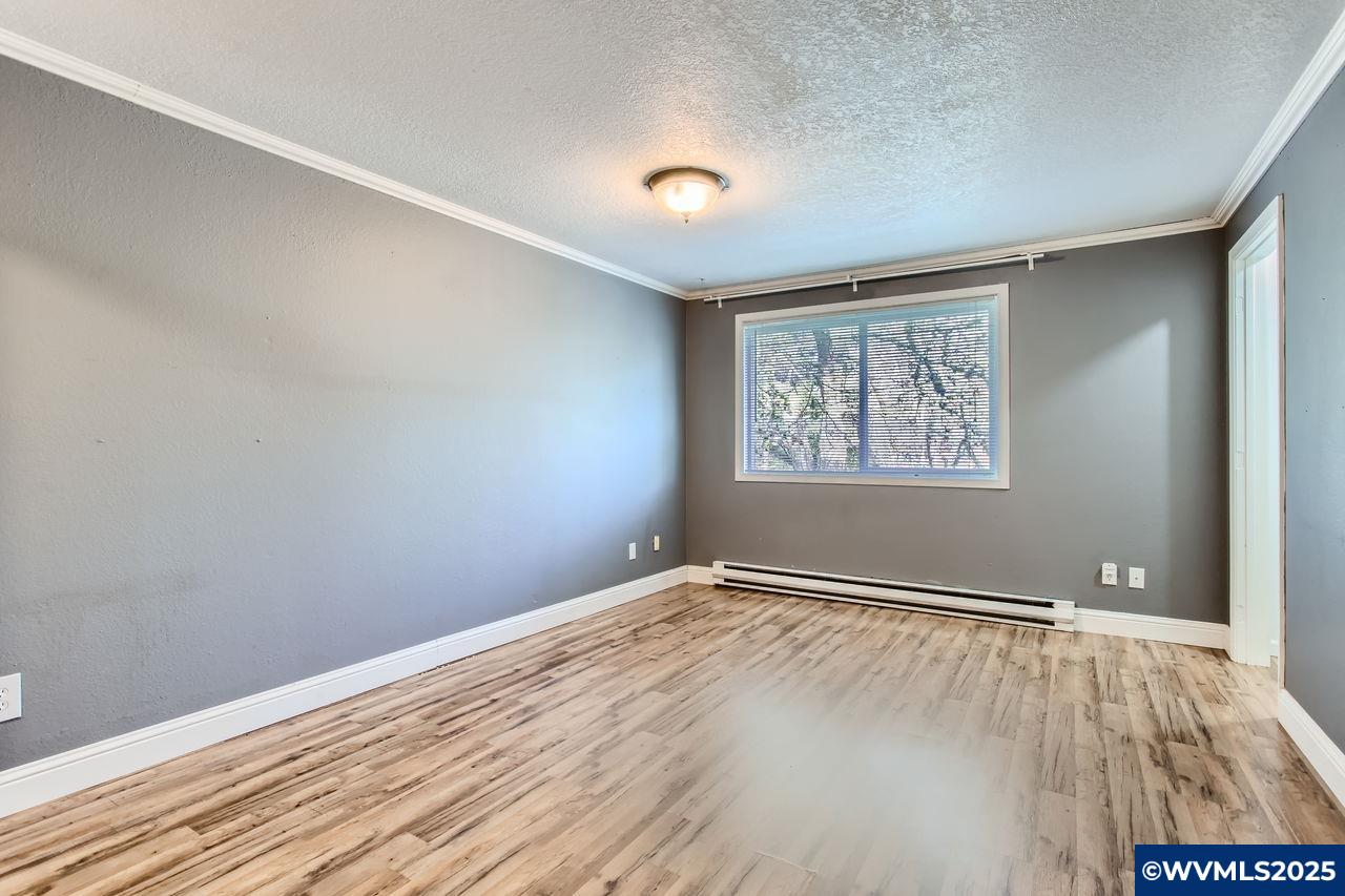 20136 Southwest Southview Street Aloha, OR 97078 - Photo 15 of 23 Gallery Image 15