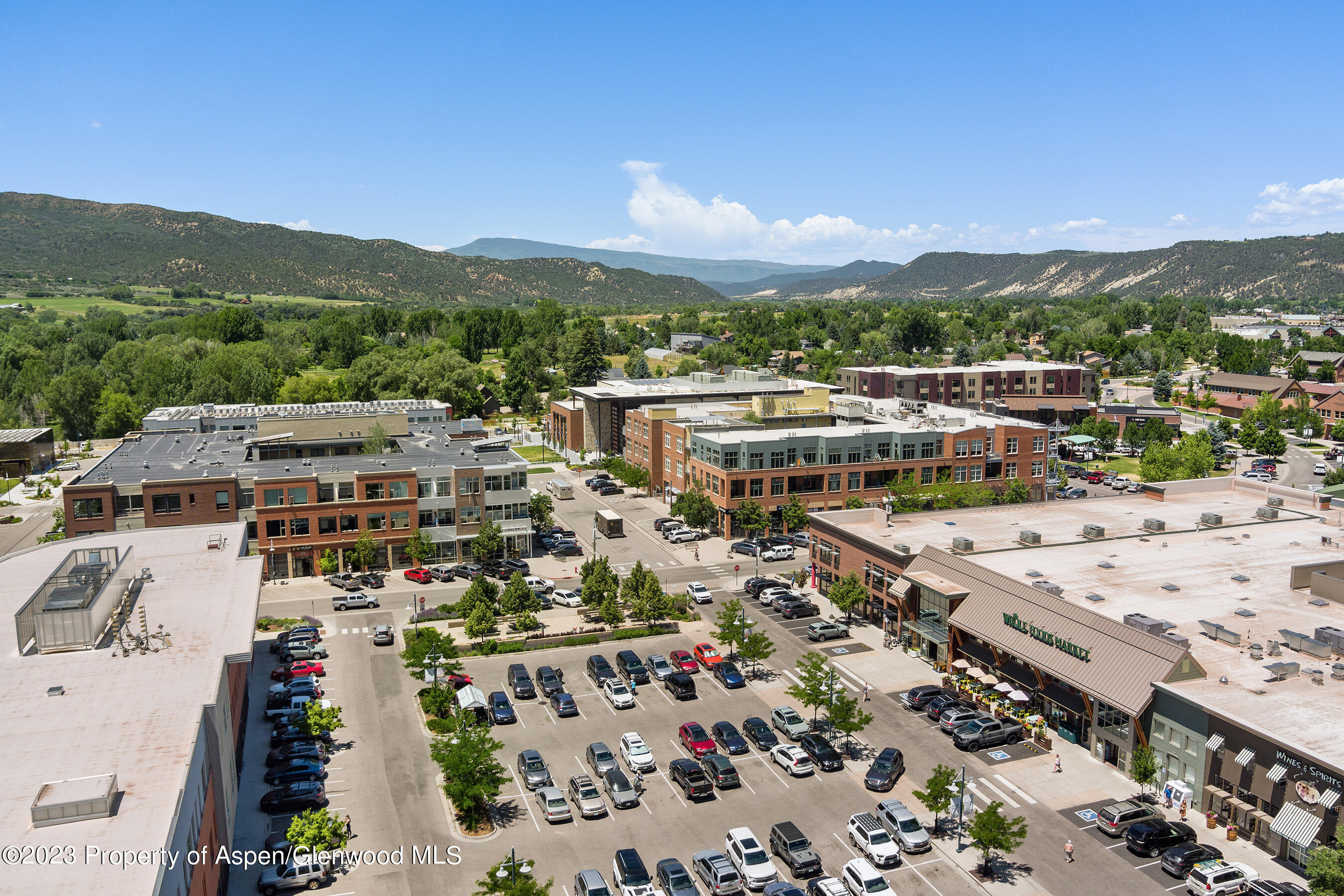 361 Robinson Street, Unit 312 Basalt, CO 81621 - Photo 14 of 15 361RobinsonUnit312_MED_230703014