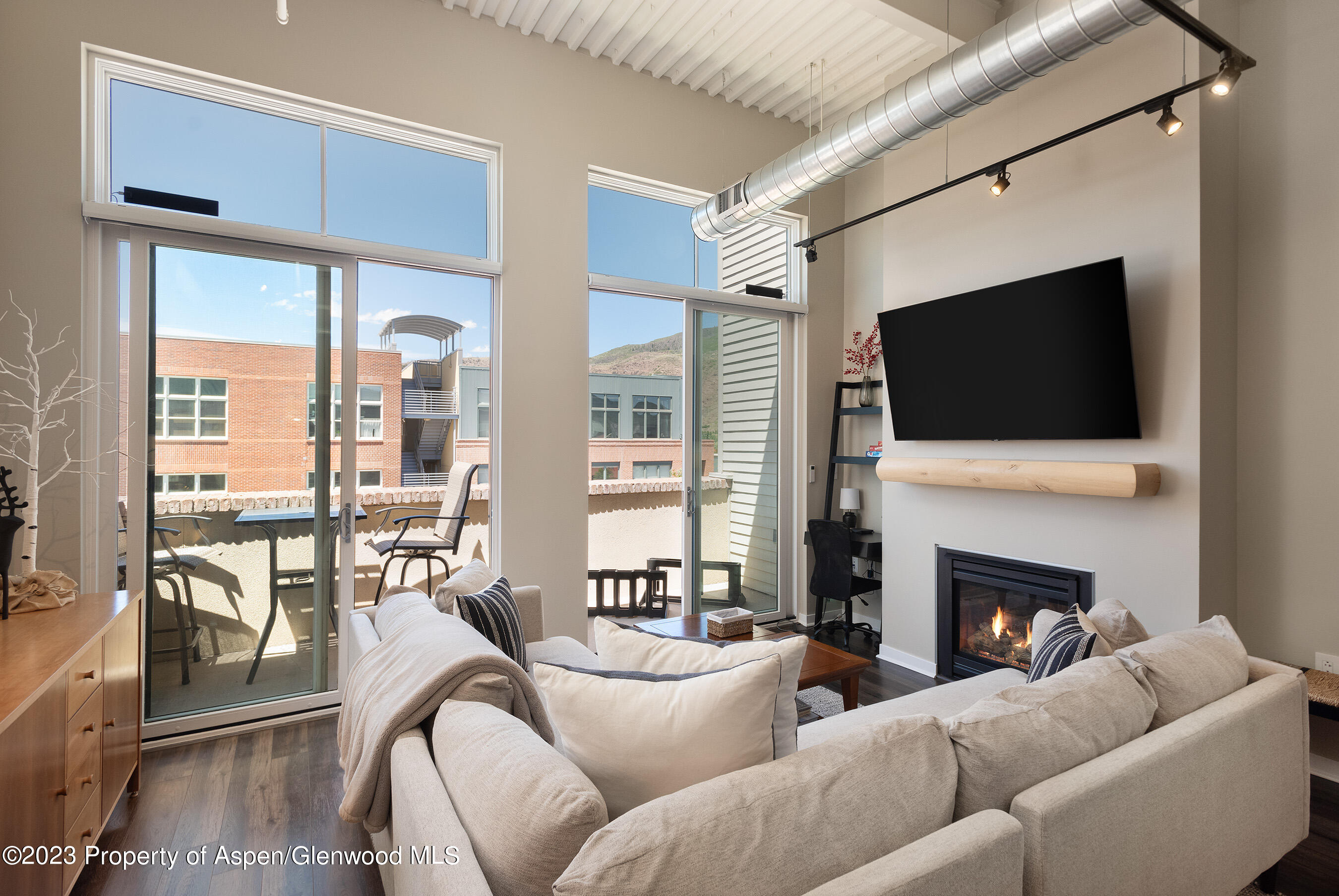 361 Robinson Street, Unit 312 Basalt, CO 81621 - Photo 3 of 15 361RobinsonUnit312_MED_230628002