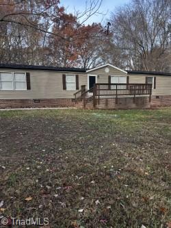 163 West Grove Road Lexington, NC 27295 - Photo 2 of 11 Gallery Image 2