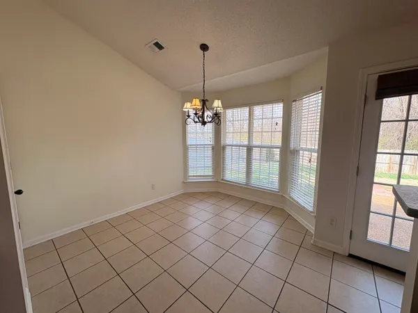 $2,175 | 11590 Milton Ridge Cove, Arlington, TN 38002