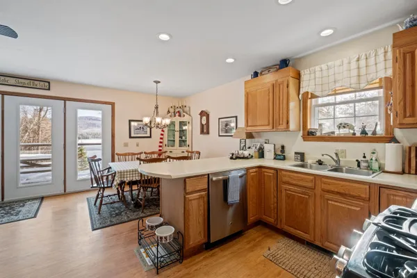 $749,900 | 651 WestSide Lake Road, Maidstone, VT 05905