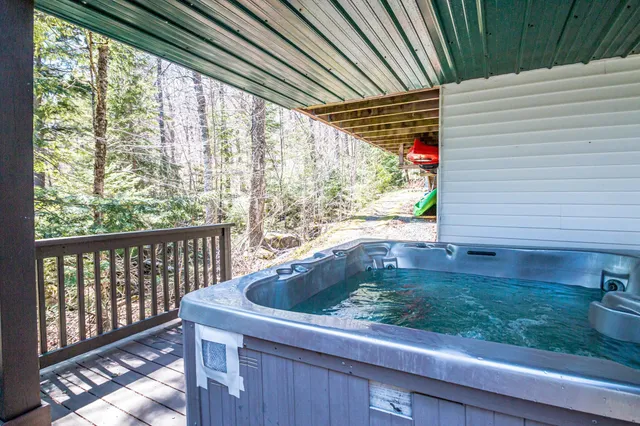 $785,000 | 651 WestSide Lake Road, Maidstone, VT 05905