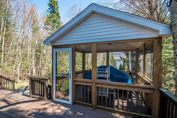 $785,000 | 651 WestSide Lake Road, Maidstone, VT 05905