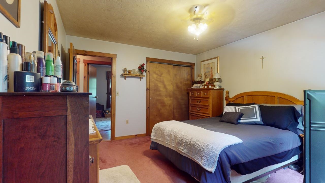 1739 Carter Hill Road Highgate, VT 05488 - Photo 14 of 35