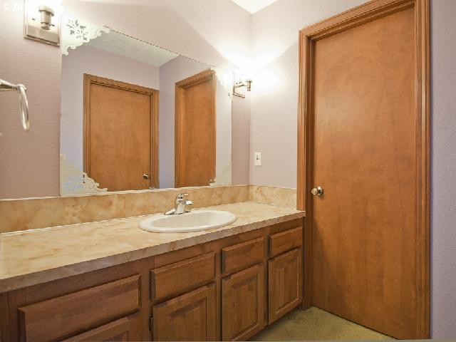33332 Southwest Rogers Road Scappoose, OR 97056 - Photo 11 of 16 Gallery Image 11