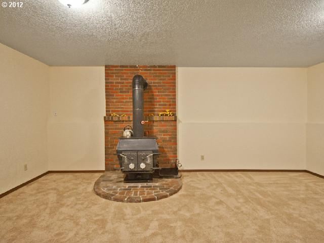 33332 Southwest Rogers Road Scappoose, OR 97056 - Photo 14 of 16 Gallery Image 14