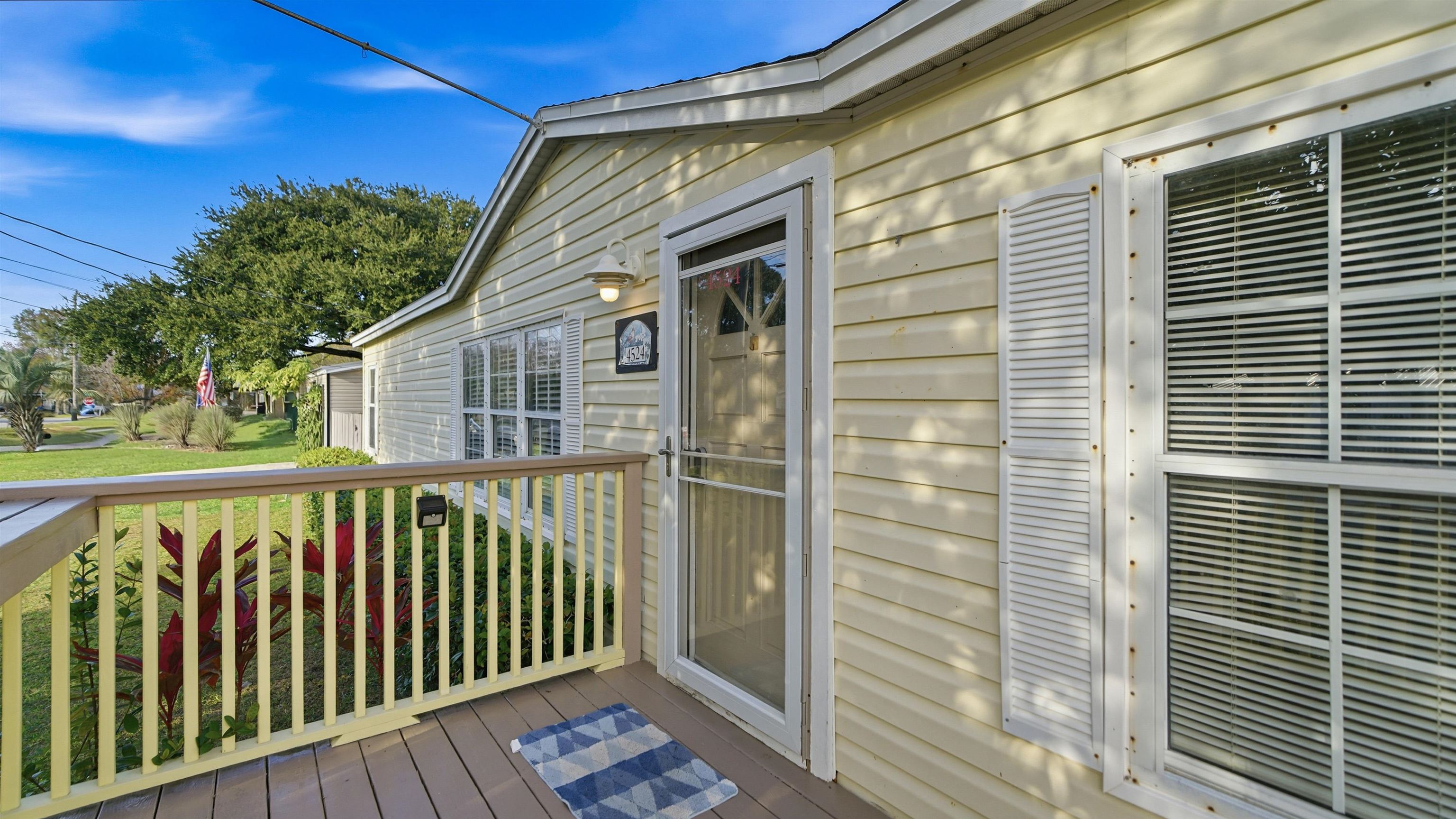 4524 Fifth Avenue St. Augustine, FL 32095 - Photo 3 of 46