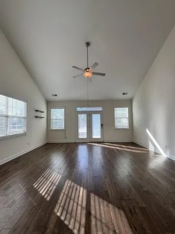 $2,250 | 608 Ravensridge Lane, Moncks Corner, SC 29461