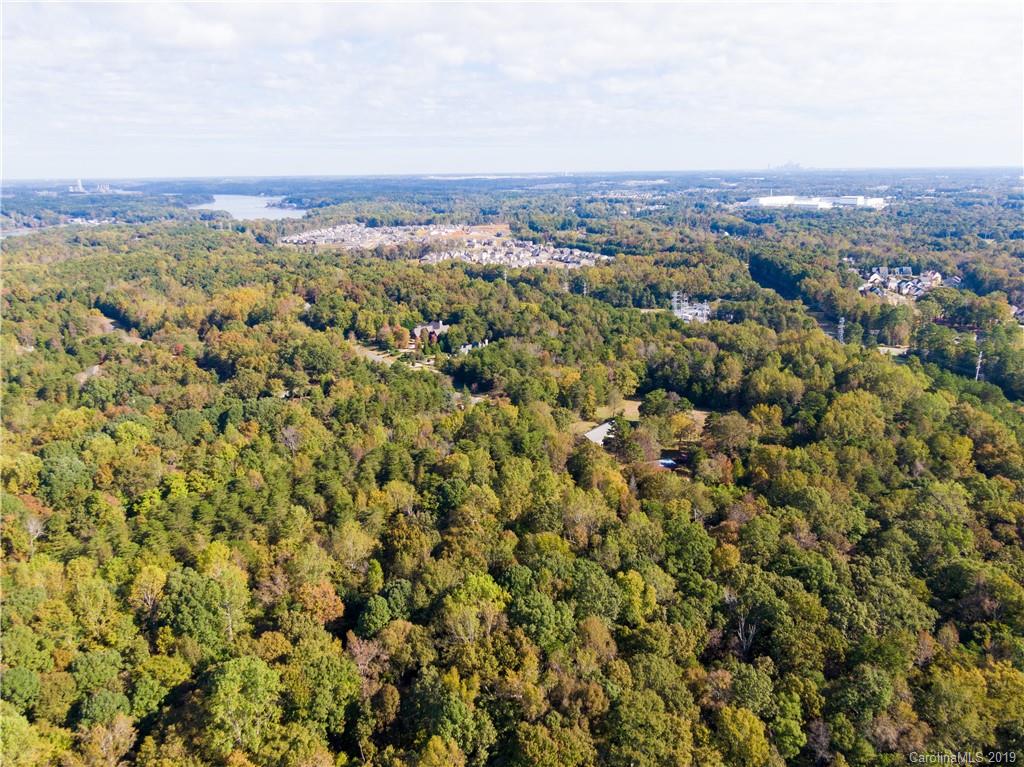 11110 Island Point Road Charlotte, NC 28278 - Photo 25 of 27 Gallery Image 25