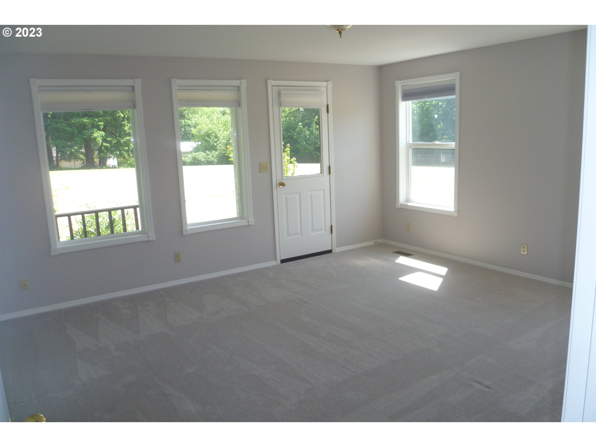 1819 Northeast 191st Circle Ridgefield, WA 98642 - Photo 17 of 37 Bedroom, Primary