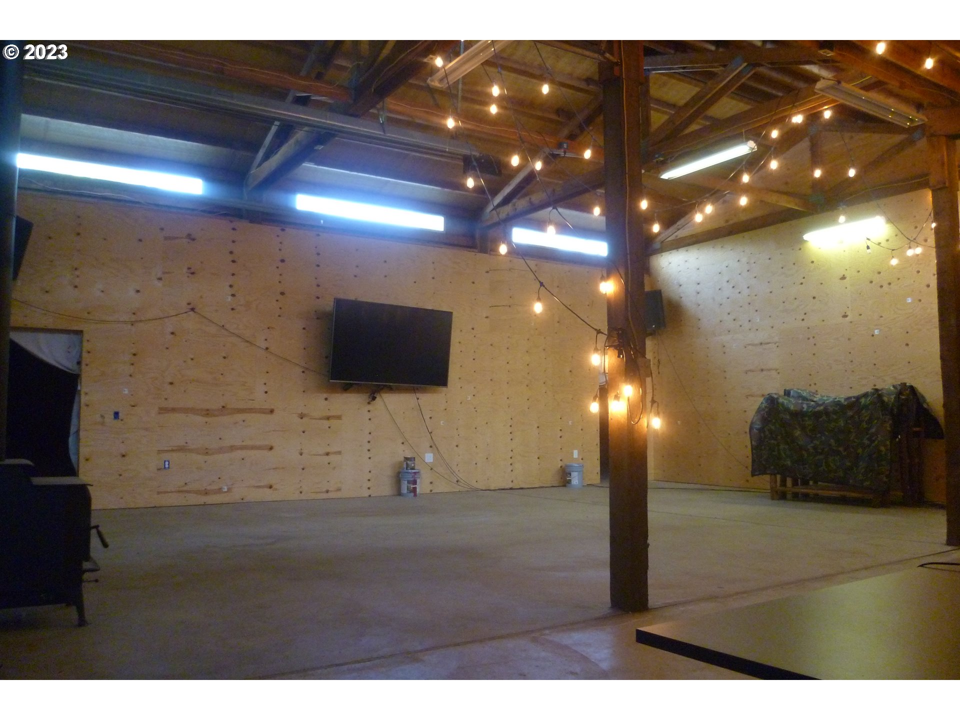 1819 Northeast 191st Circle Ridgefield, WA 98642 - Photo 24 of 37 Barn