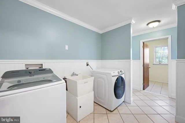 $422,500 | 2209 Wheatleys Pond Road, Smyrna, DE 19977