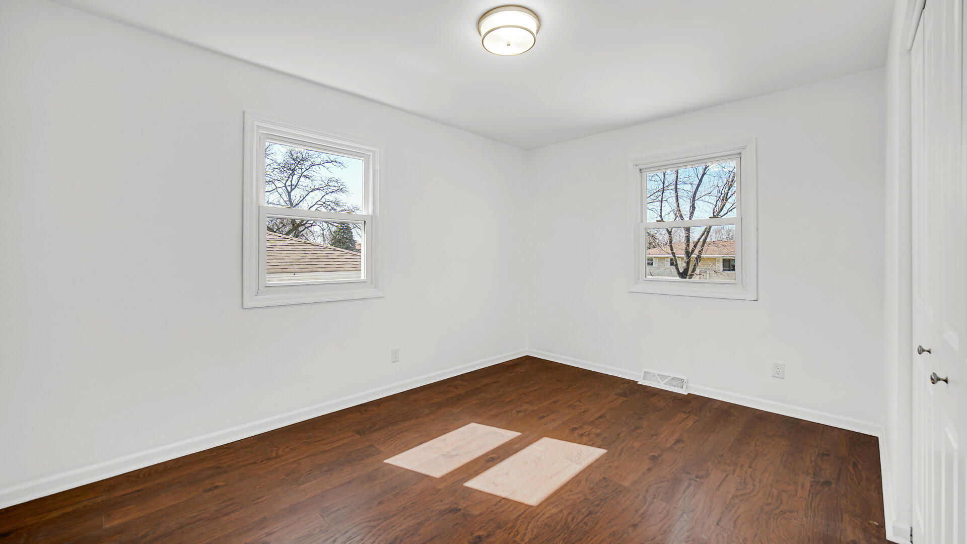 835 Tyler Avenue Dyer, IN 46311 - Photo 12 of 26 1920x1080