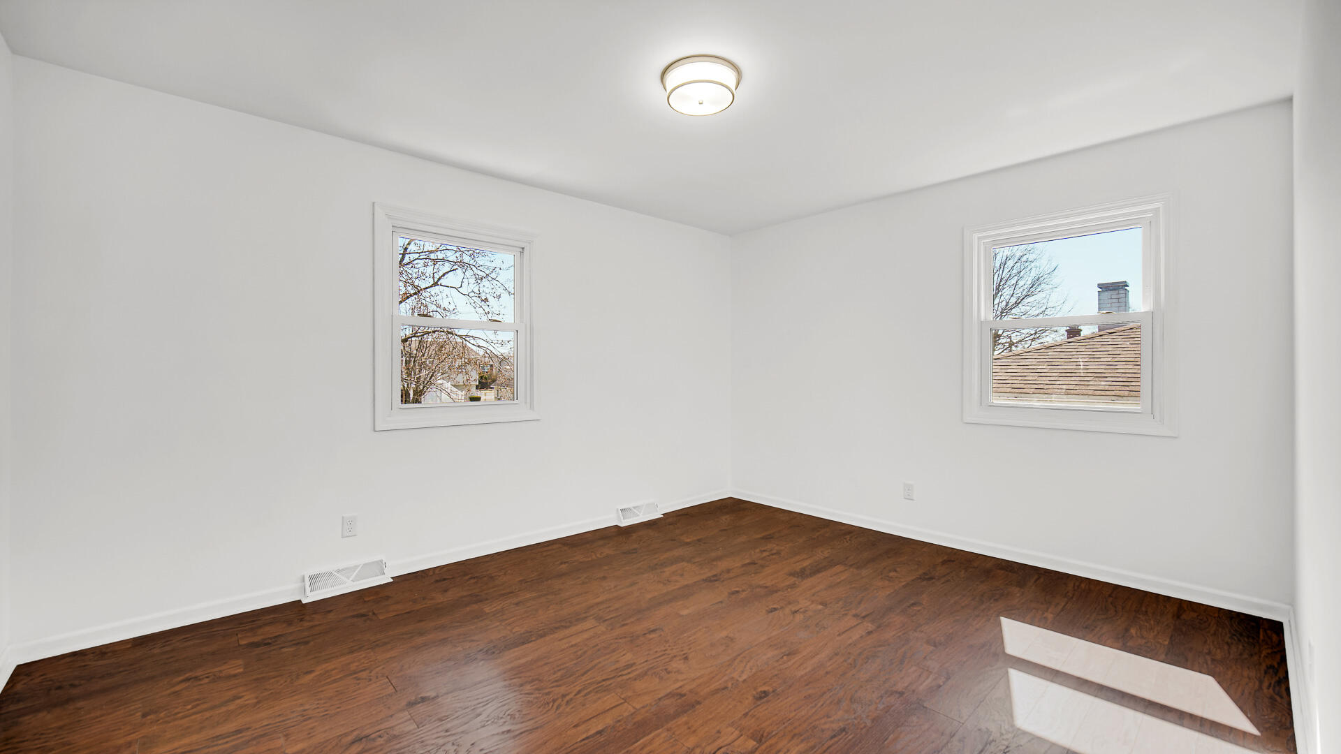 835 Tyler Avenue Dyer, IN 46311 - Photo 13 of 26 1920x1080