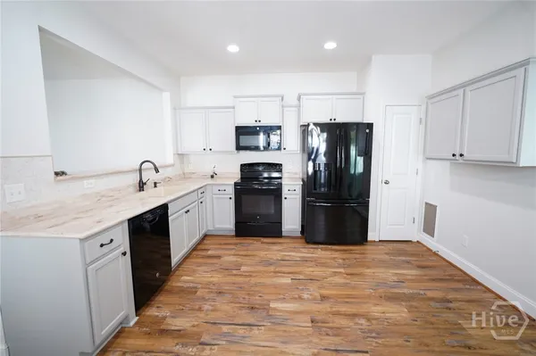 $2,350 | 117 Spoonbill Circle, Savannah, GA 31405