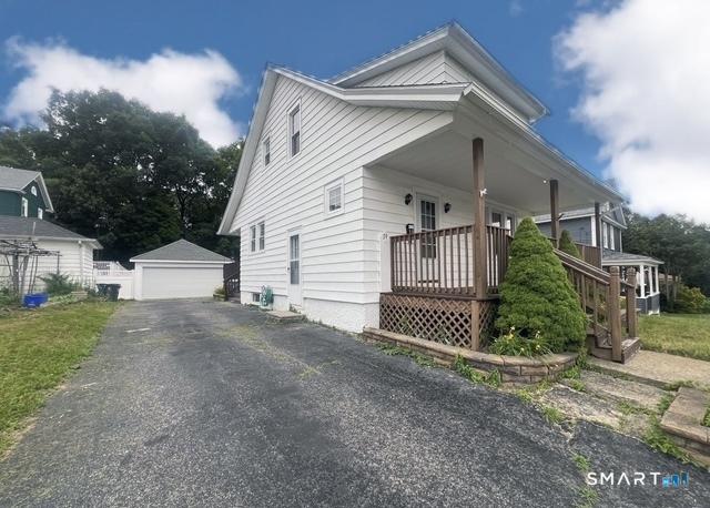 39 Geer Avenue Norwich, CT 06360 - Photo 18 of 29
