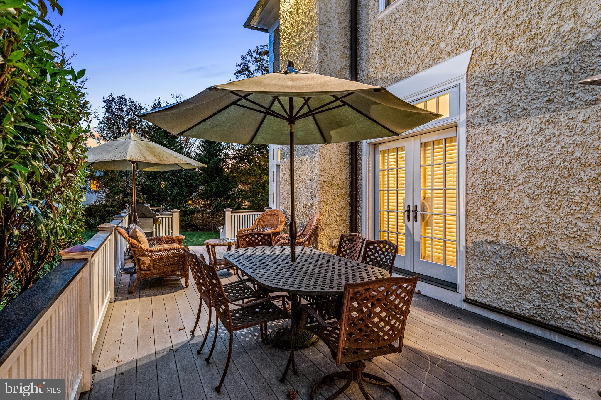 418 St Davids Road Wayne, PA 19087 - Photo 13 of 18 Back deck located off of the Great Room