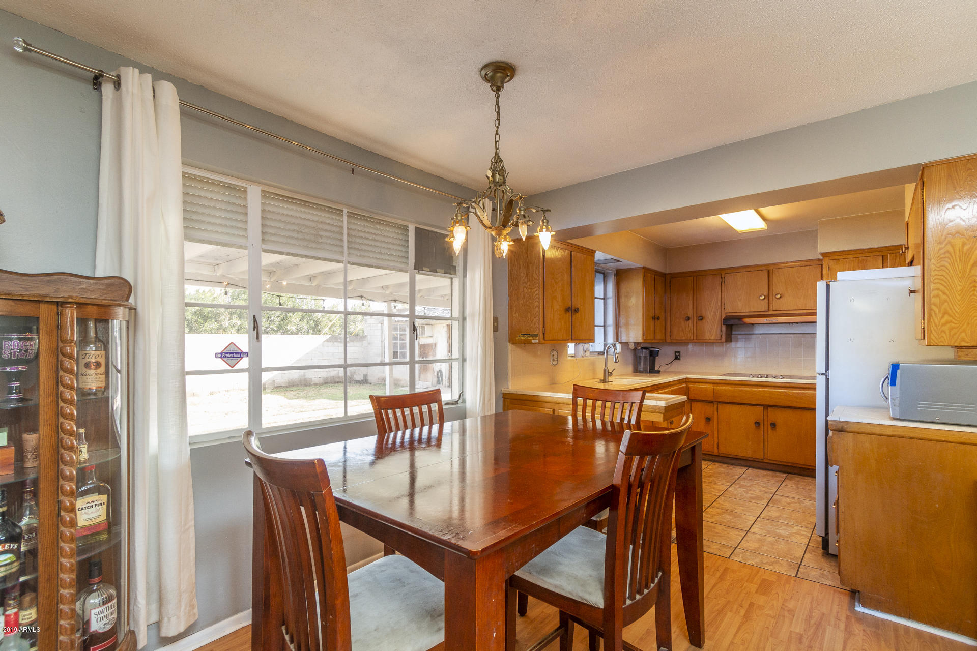 3854 West Ocotillo Road Phoenix, AZ 85019 - Photo 8 of 19 8) DINING AREA