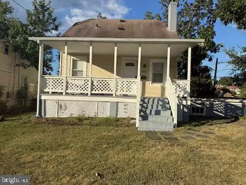 $2,375 | 5414 Emerson Street, Hyattsville, MD 20781