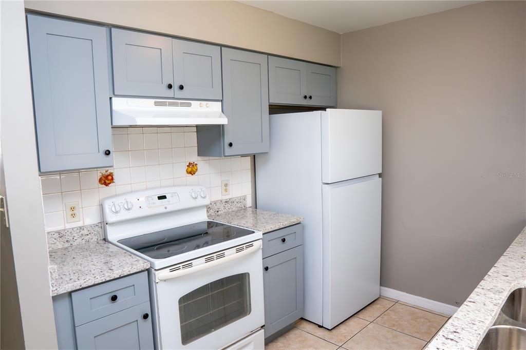 434 West 17th Street Apopka, FL 32703 - Photo 8 of 27