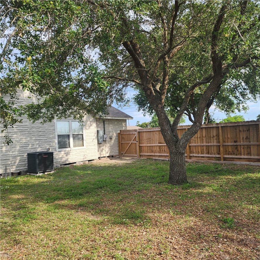 710 Webb Street Corpus Christi, TX 78418 - Photo 10 of 12