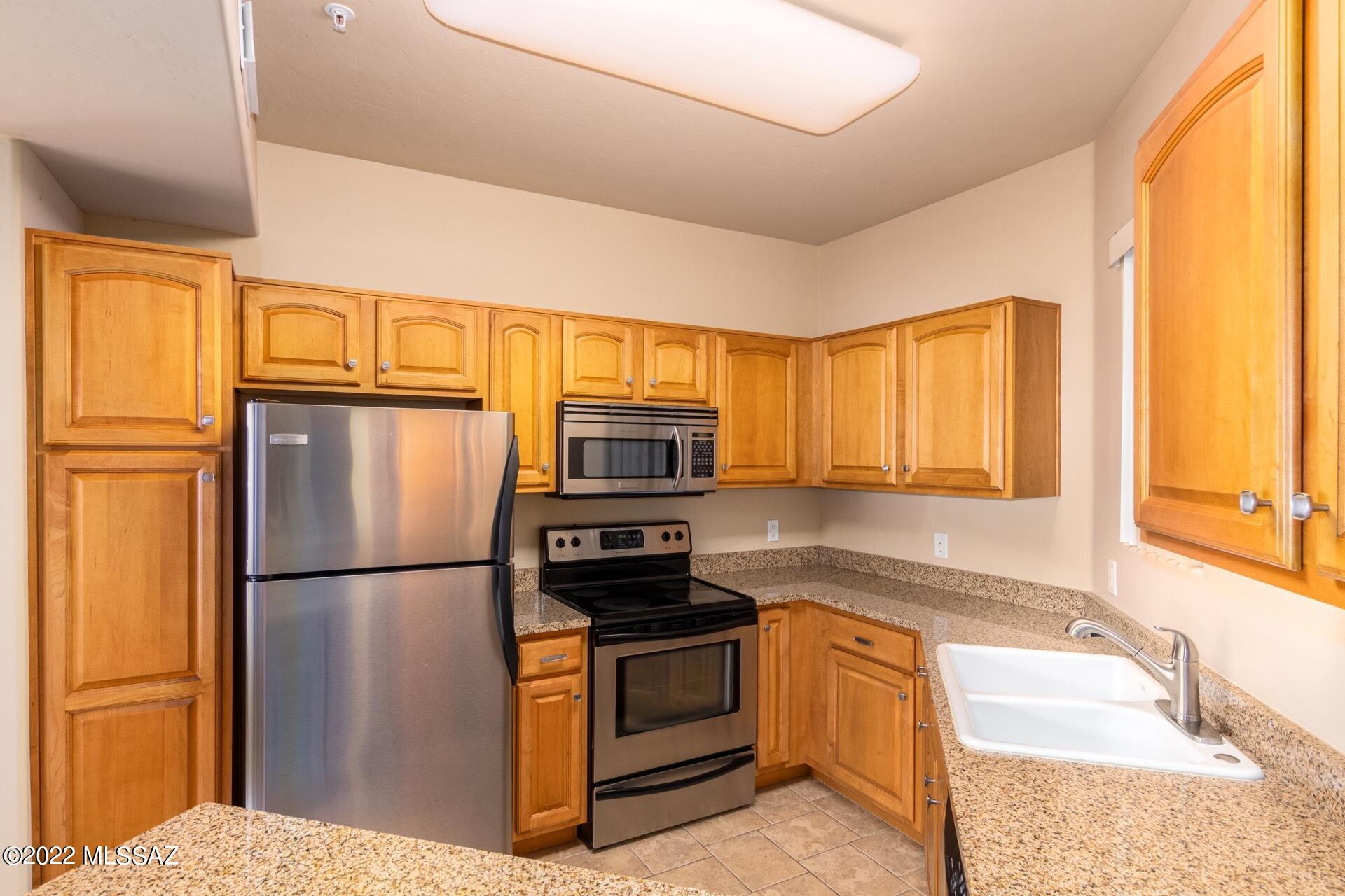 2550 East River Road, Unit 16103 Tucson, AZ 85718 - Photo 3 of 23