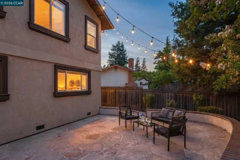 $1,298,000 | 102 Henson Creek Court, Martinez, CA 94553