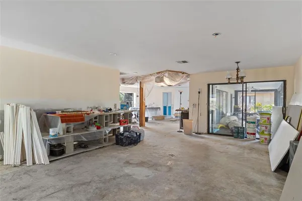 $360,000 | 5060 South Stetson Point Drive, Homosassa, FL 34448